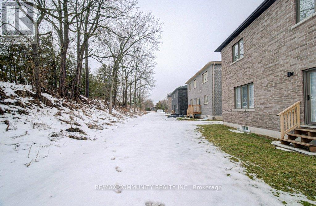 55 Tulip Crescent, Norfolk (Simcoe), Ontario  N3Y 0G9 - Photo 50 - X12815402