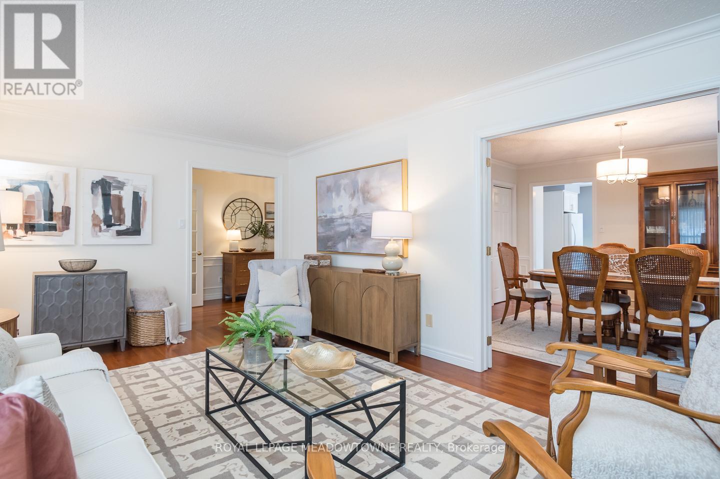 56 Acredale Drive, Hamilton (Carlisle), Ontario  L0R 1H2 - Photo 8 - X12815446