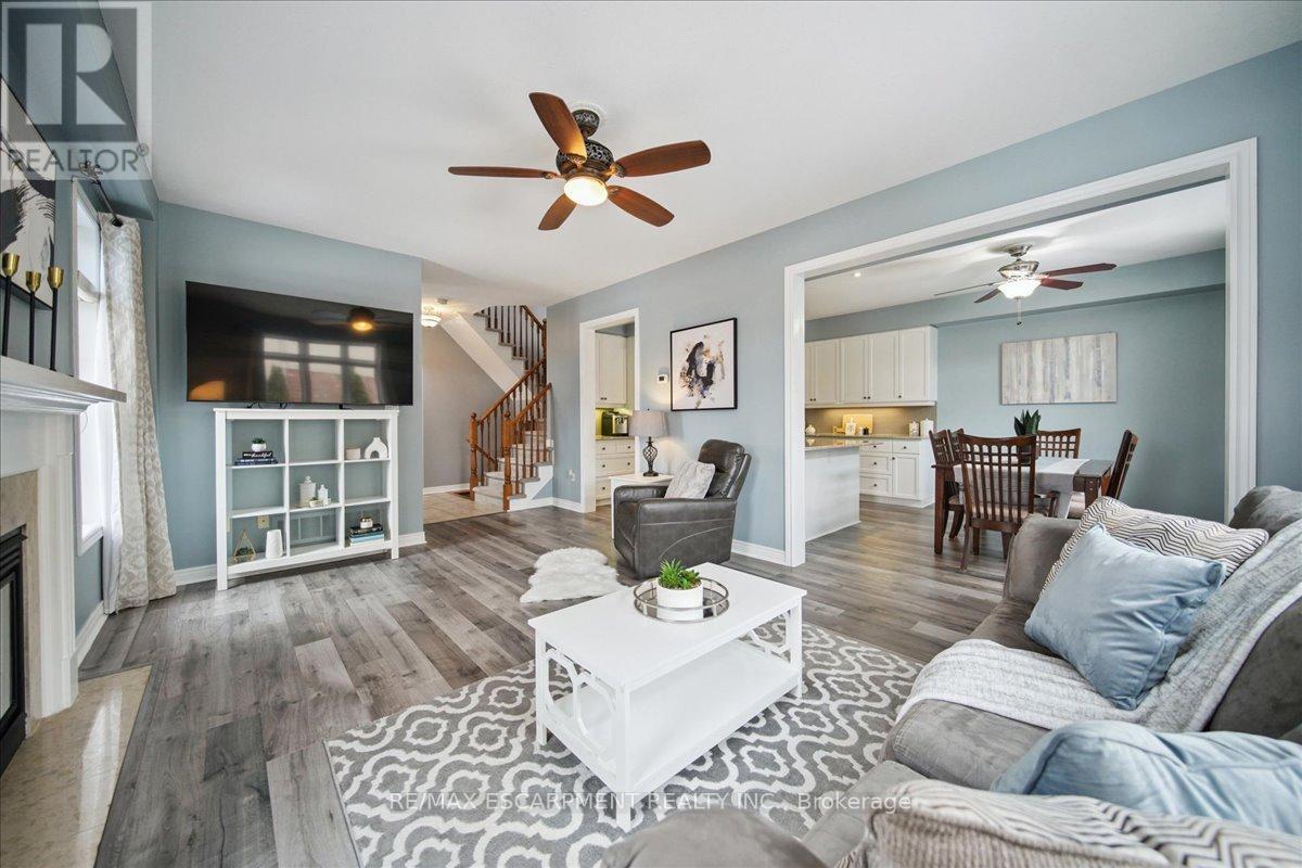 105 Oakhaven Place, Hamilton, Ontario  L9K 0B6 - Photo 12 - X12815486