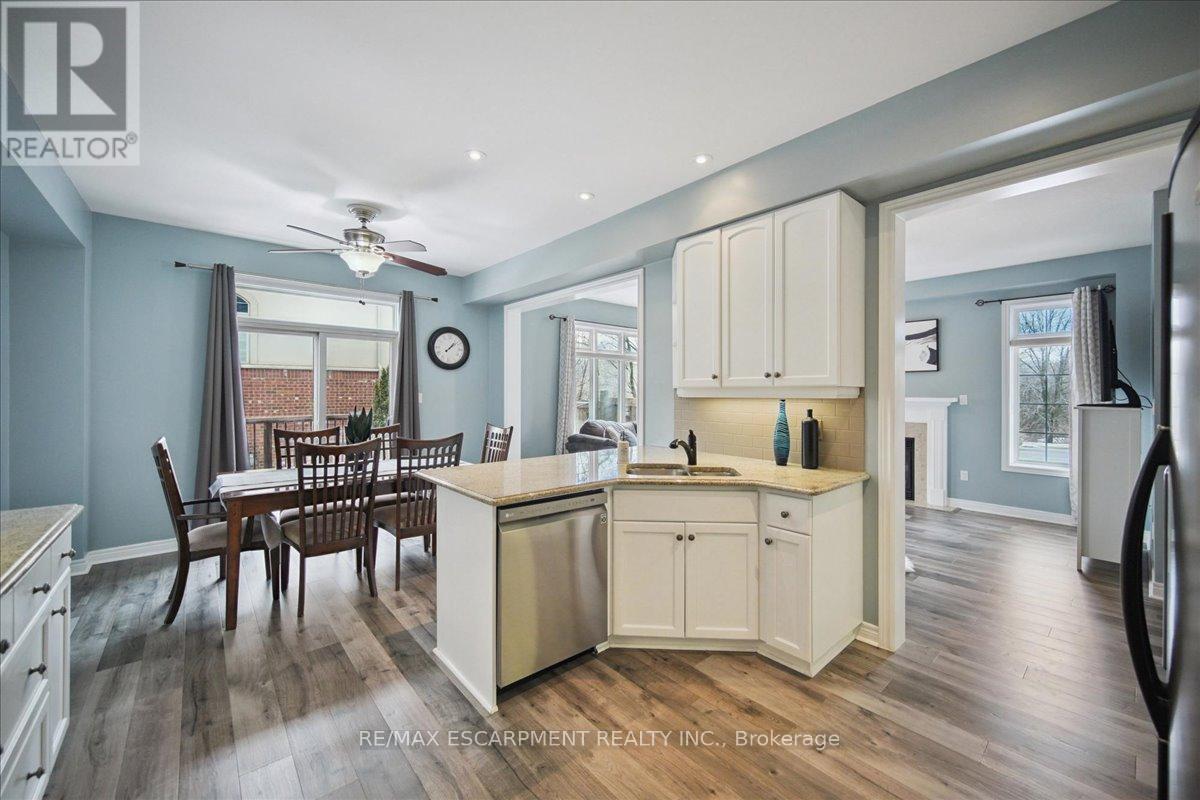 105 Oakhaven Place, Hamilton, Ontario  L9K 0B6 - Photo 15 - X12815486