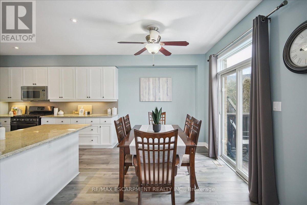 105 Oakhaven Place, Hamilton, Ontario  L9K 0B6 - Photo 22 - X12815486