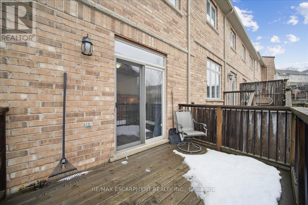 105 Oakhaven Place, Hamilton, Ontario  L9K 0B6 - Photo 41 - X12815486