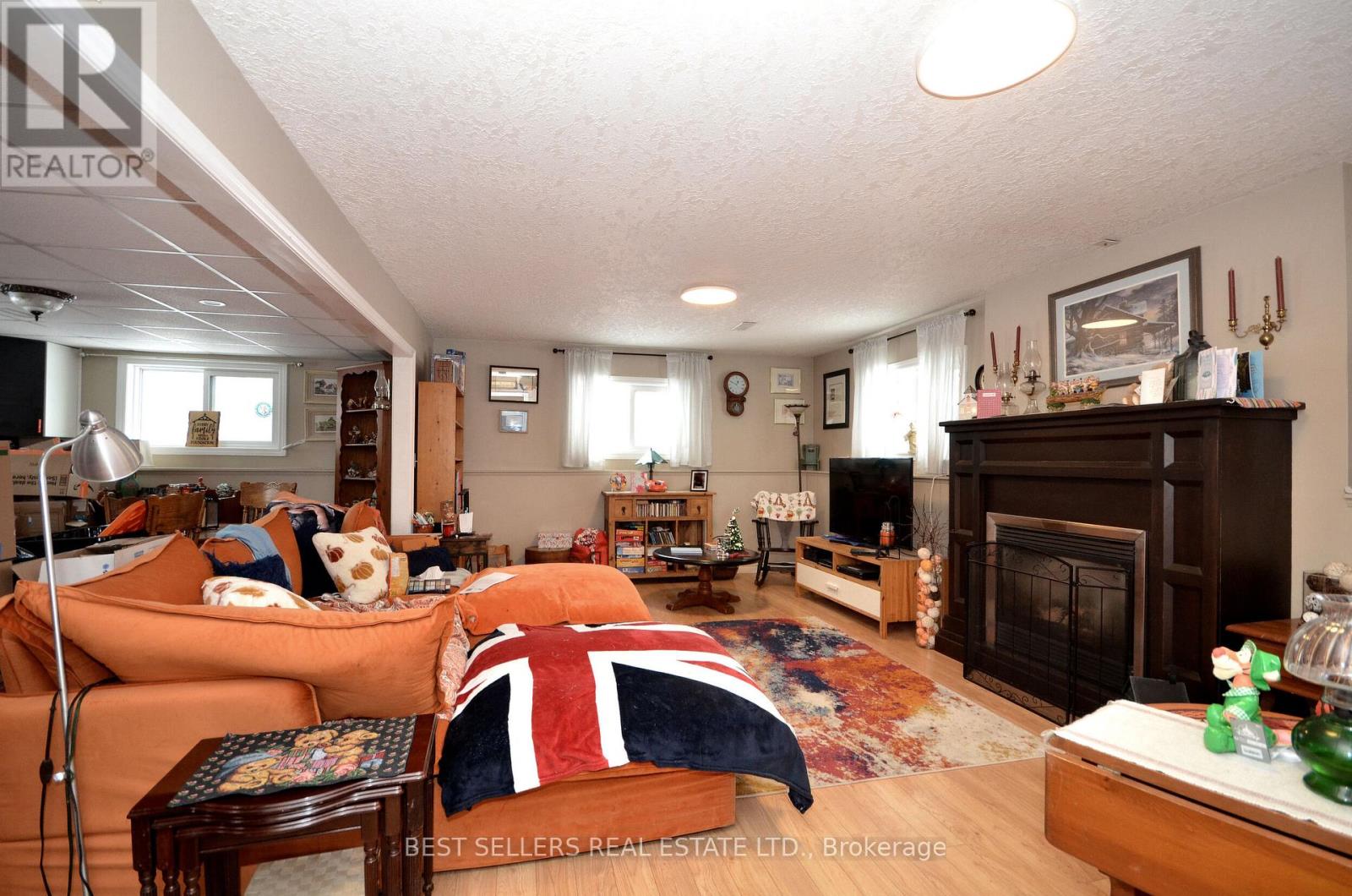 160 Elora Street W, Mapleton, Ontario  N0G 2K0 - Photo 20 - X12815544