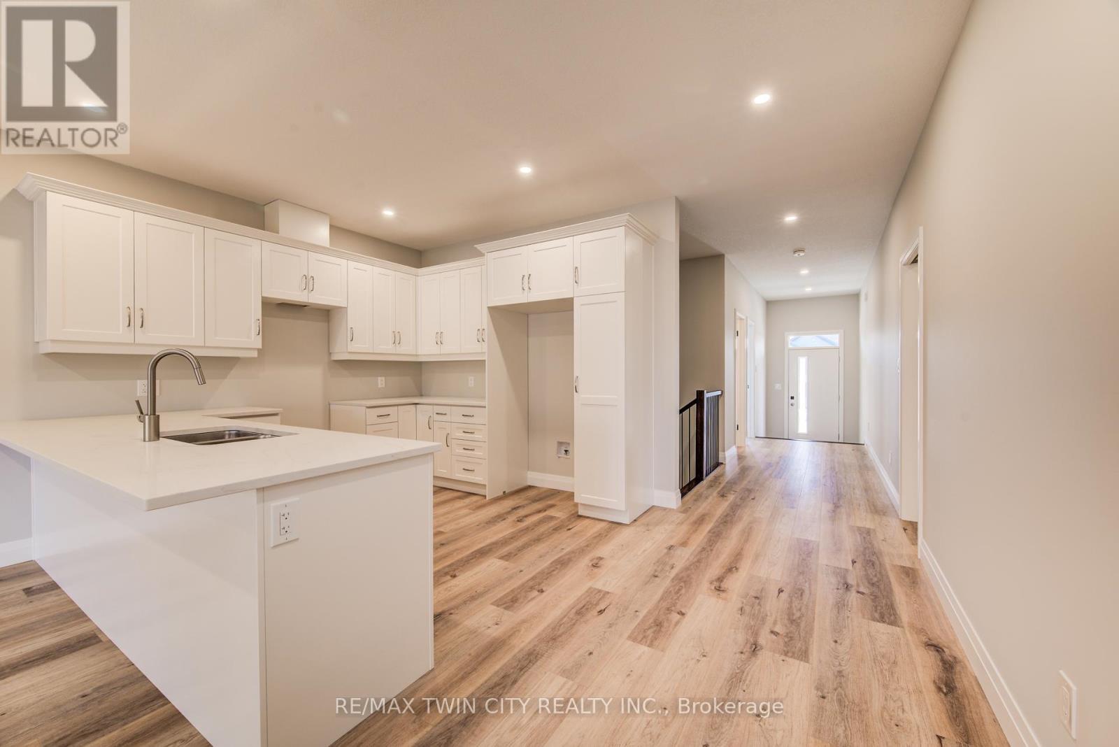 Lot 7 South Parkwood Boulevard, Woolwich, Ontario  N3B 0E6 - Photo 11 - X12815560