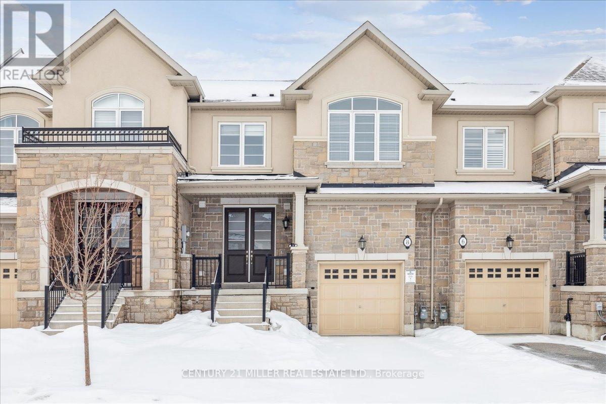 8 COOLEY GROVE, Hamilton, Ontario