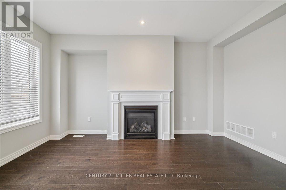 8 Cooley Grove, Hamilton, Ontario  L9K 0J7 - Photo 11 - X12815612