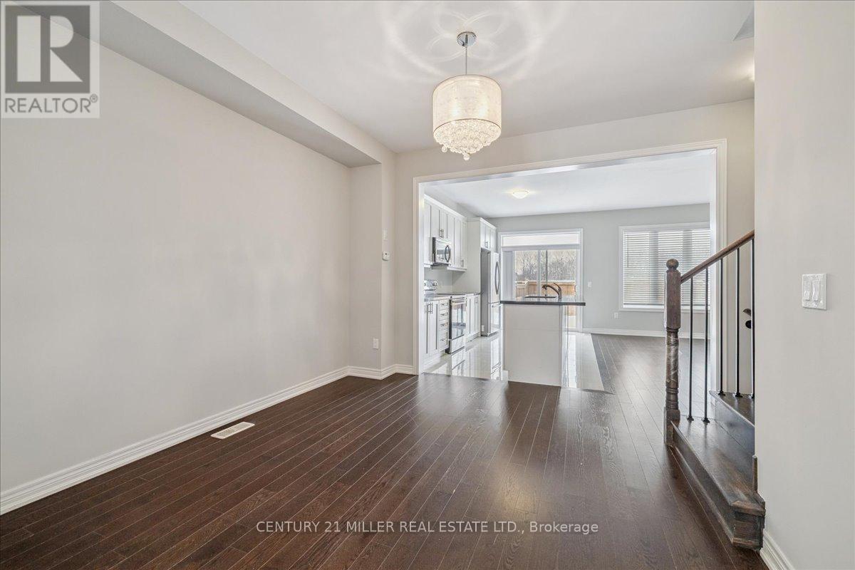 8 Cooley Grove, Hamilton, Ontario  L9K 0J7 - Photo 5 - X12815612