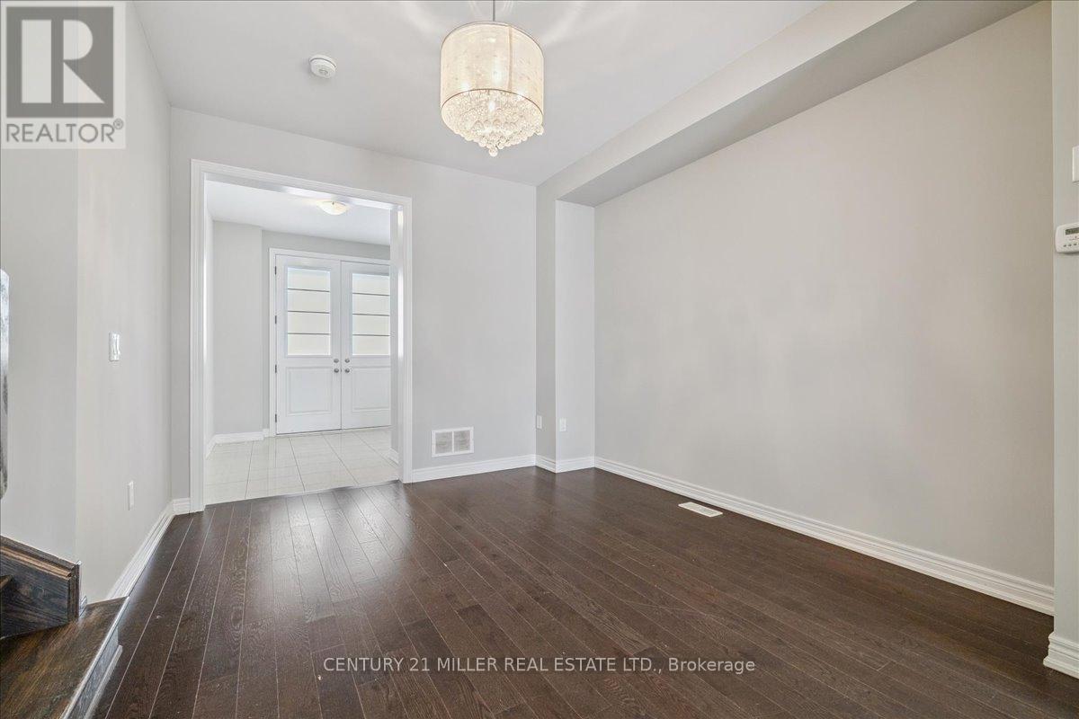 8 Cooley Grove, Hamilton, Ontario  L9K 0J7 - Photo 8 - X12815612