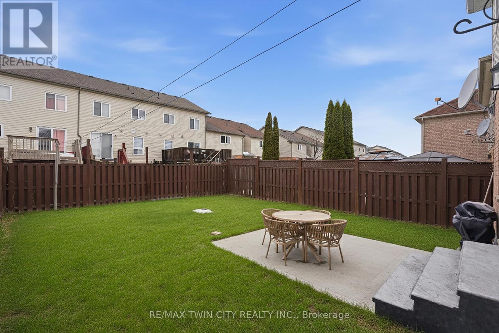 67 Bridlewreath Street, Kitchener, Ontario  N2E 3V5 - Photo 39 - X12815632