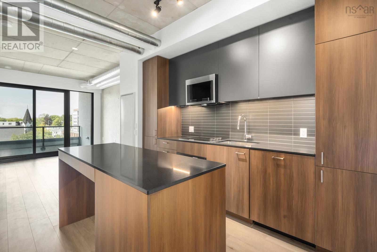 608 5511 Bilby Street, Halifax, Nova Scotia  B3K 3E1 - Photo 2 - 202603300