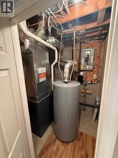 4 Kingsland Villas Sw, Calgary, Alberta  T2V 5J9 - Photo 18 - A2287025