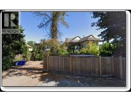 2669 VANNESS AVENUE, Vancouver, British Columbia
