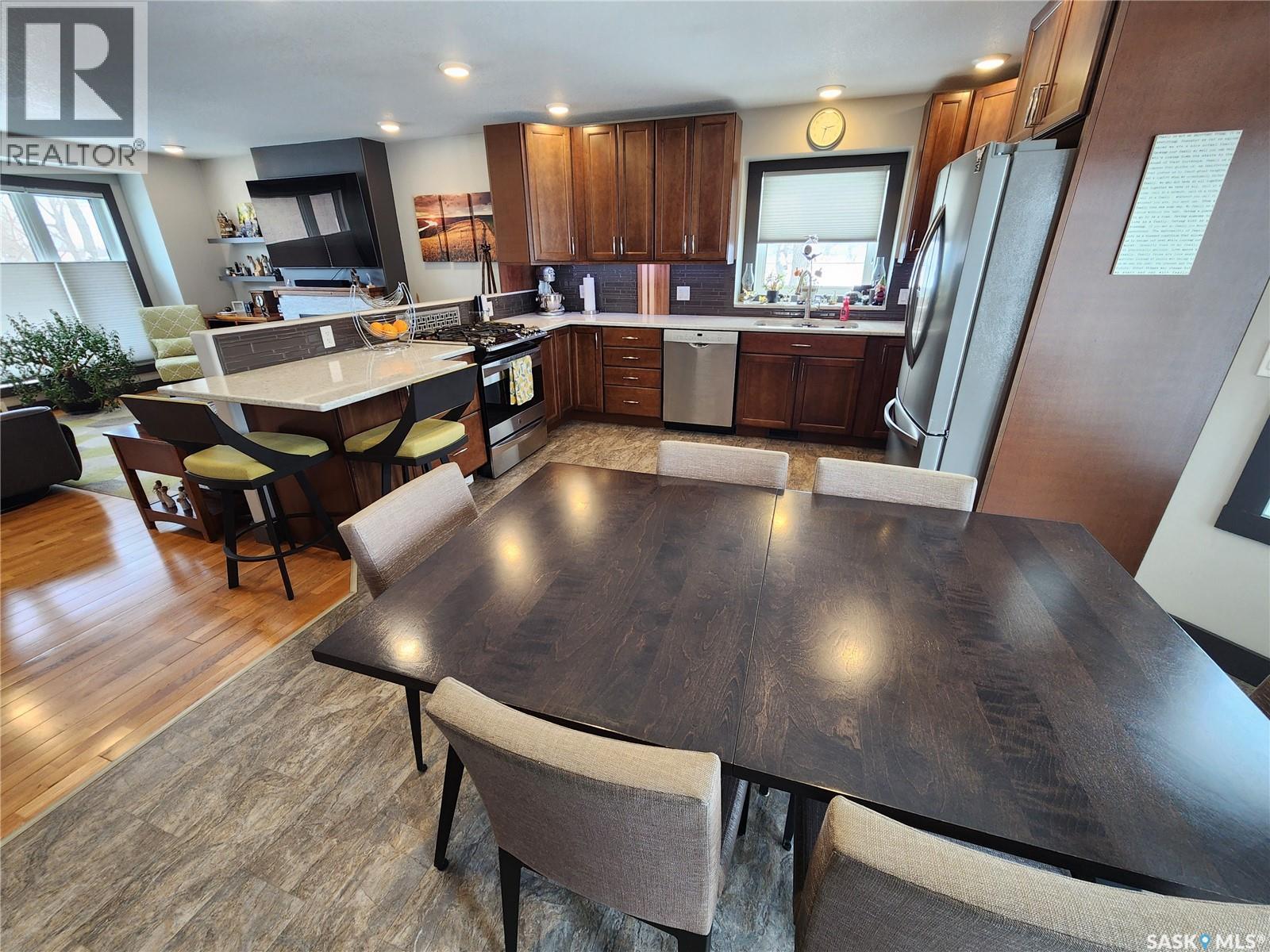 1194 Veterans Bay, Estevan, Saskatchewan  S4A 1Z8 - Photo 16 - SK029086