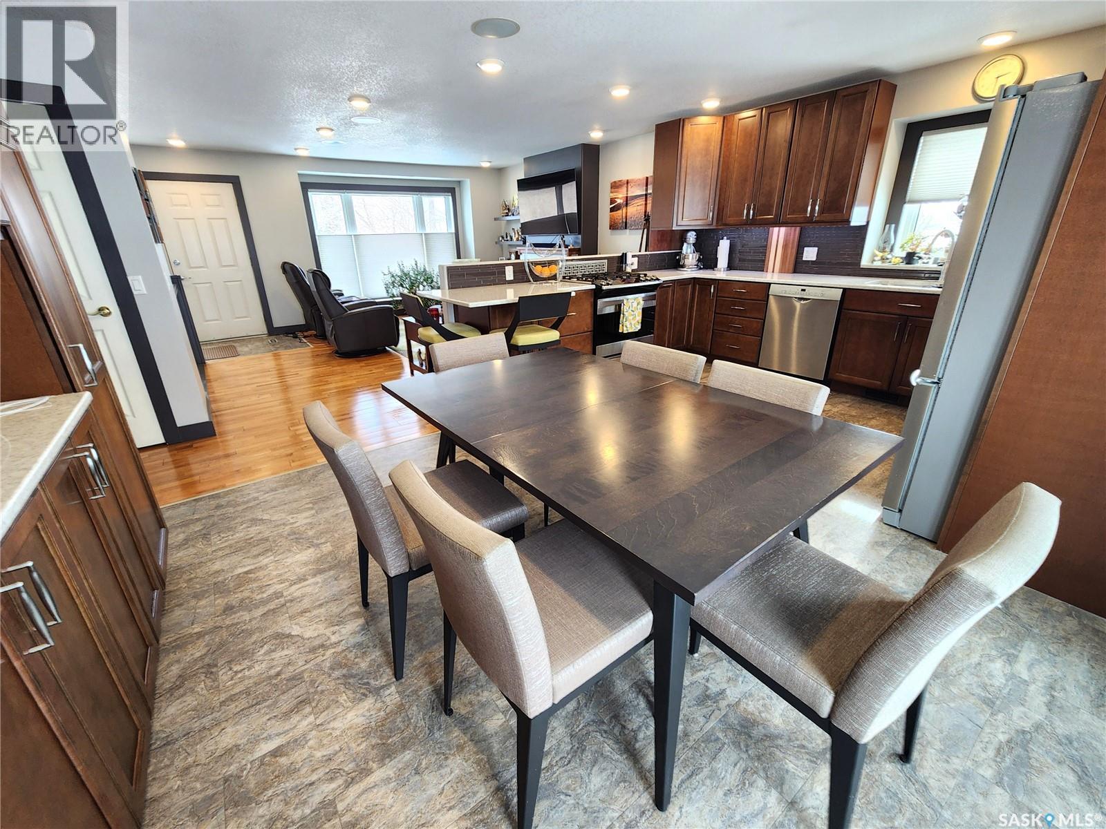 1194 Veterans Bay, Estevan, Saskatchewan  S4A 1Z8 - Photo 17 - SK029086