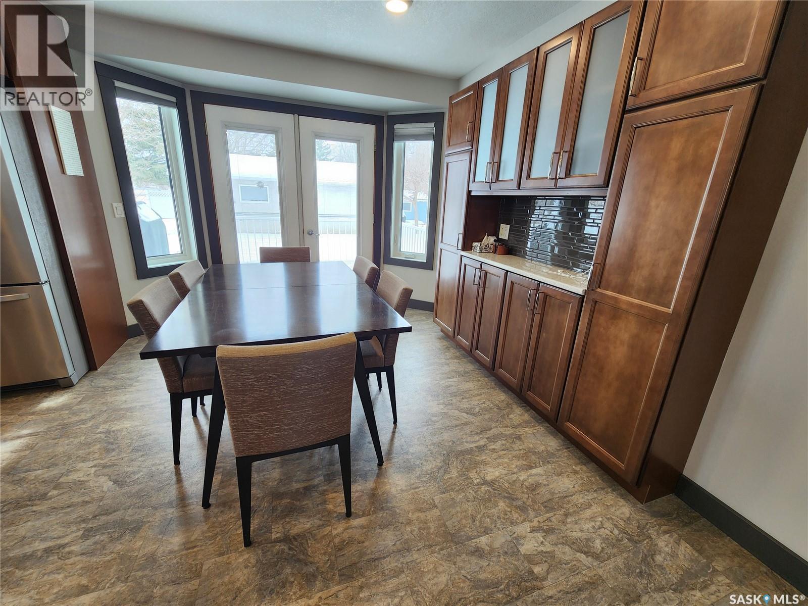 1194 Veterans Bay, Estevan, Saskatchewan  S4A 1Z8 - Photo 20 - SK029086