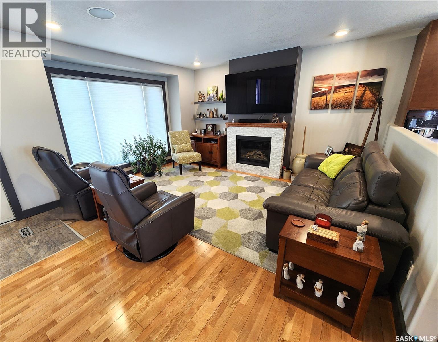 1194 Veterans Bay, Estevan, Saskatchewan  S4A 1Z8 - Photo 7 - SK029086