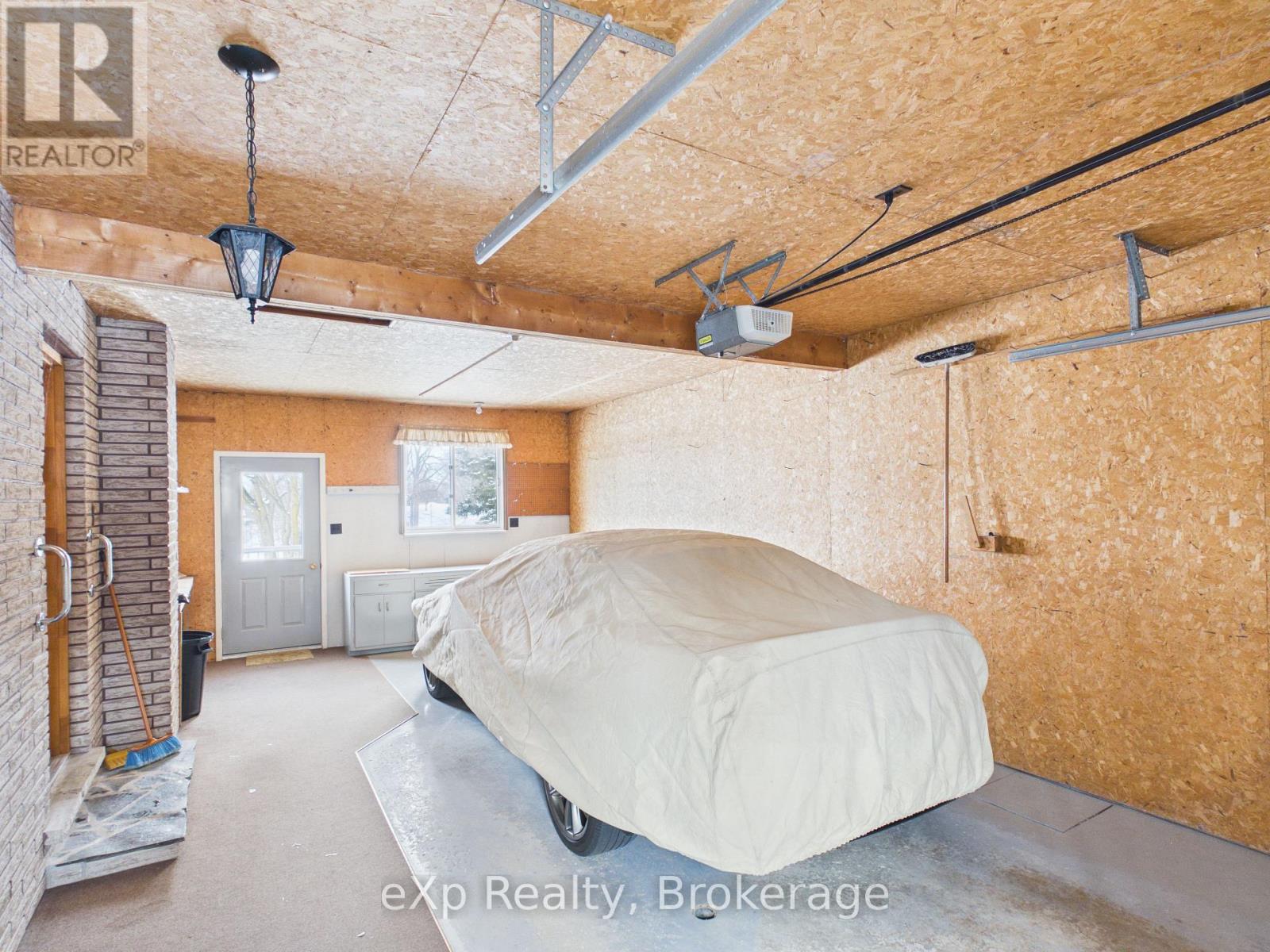 13 Ignatz Street, South Bruce, Ontario  N0G 2J0 - Photo 37 - X12814350