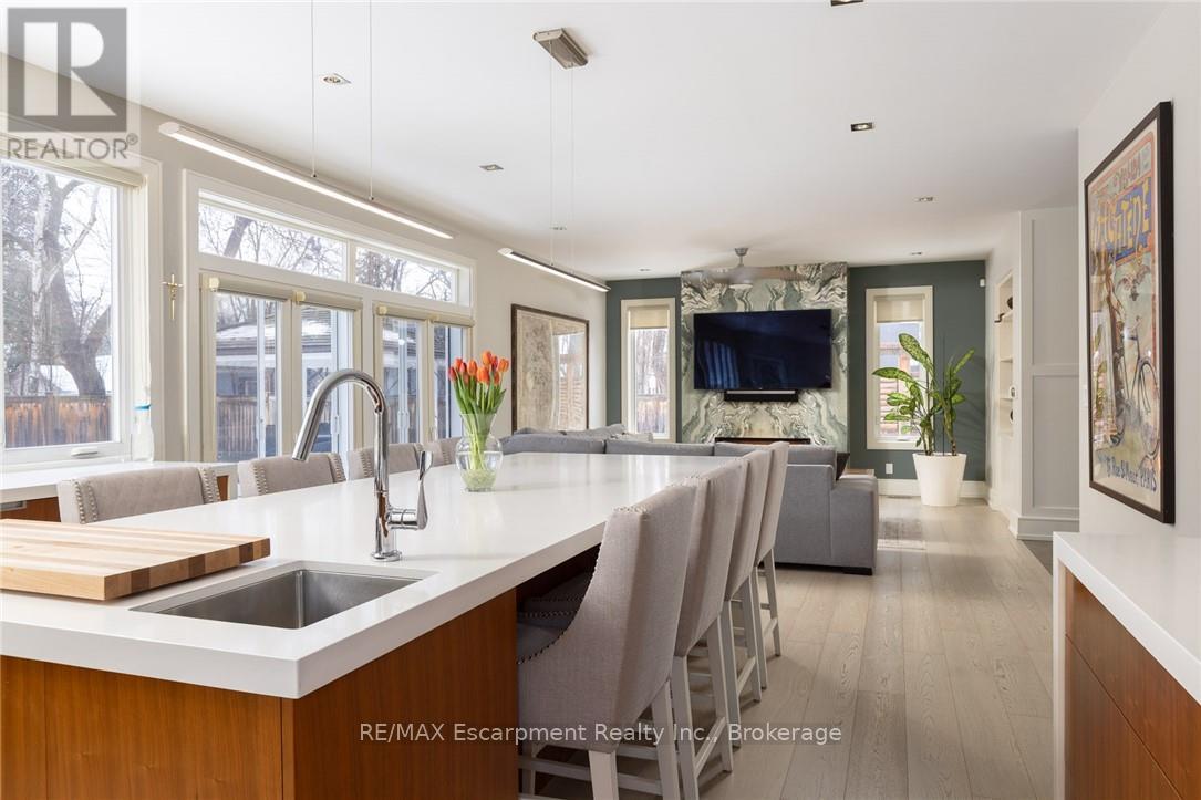 287 Macdonald Road, Oakville, Ontario  L6J 2A6 - Photo 15 - W12815652