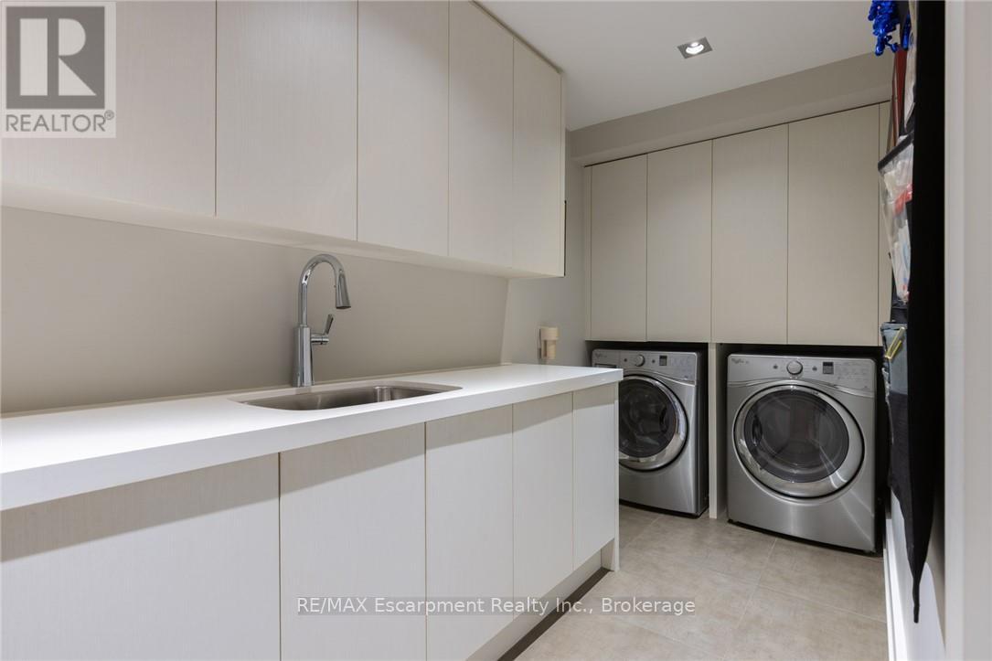 287 Macdonald Road, Oakville, Ontario  L6J 2A6 - Photo 22 - W12815652