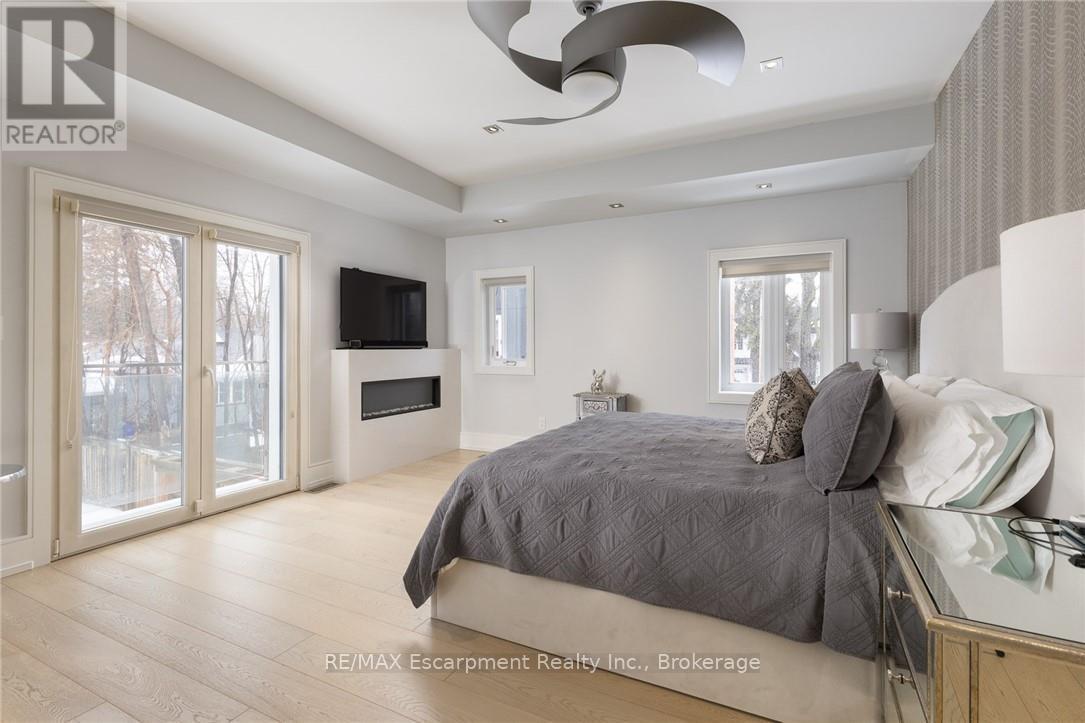 287 Macdonald Road, Oakville, Ontario  L6J 2A6 - Photo 24 - W12815652