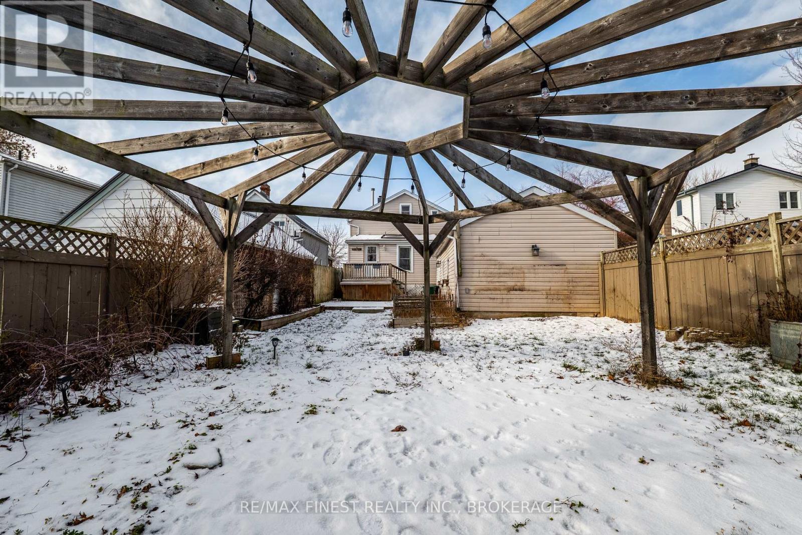 757 Victoria Street, Kingston (East Of Sir John A. Blvd), Ontario  K7K 4S9 - Photo 47 - X12815432