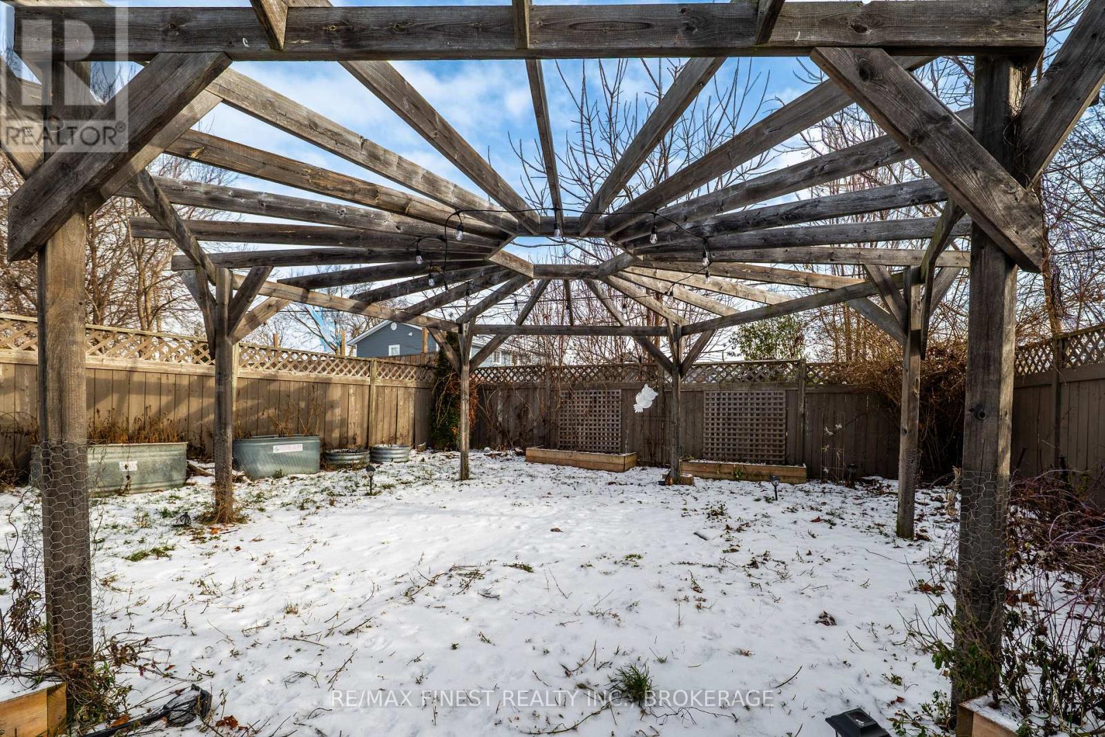 757 Victoria Street, Kingston (East Of Sir John A. Blvd), Ontario  K7K 4S9 - Photo 46 - X12815432