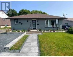 52 Hutchison AVE, Elliot Lake, Ontario