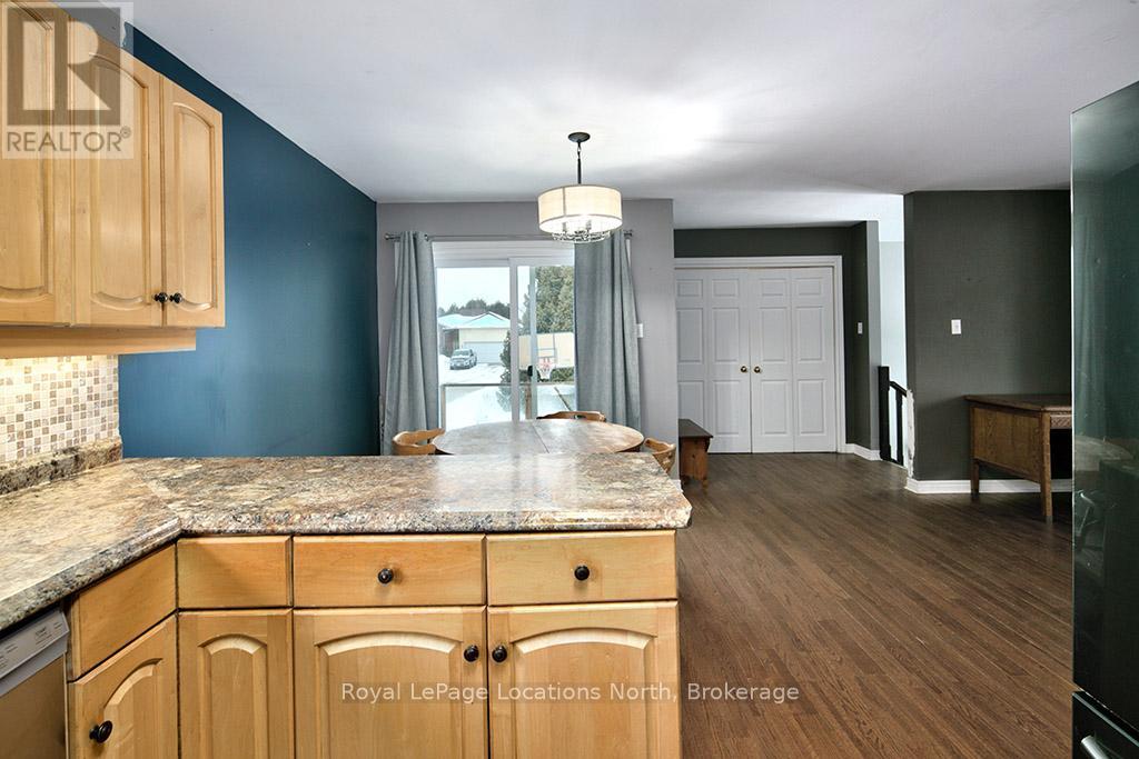 3 Shirley Court, Blue Mountains, Ontario  N0H 2P0 - Photo 21 - X12815700