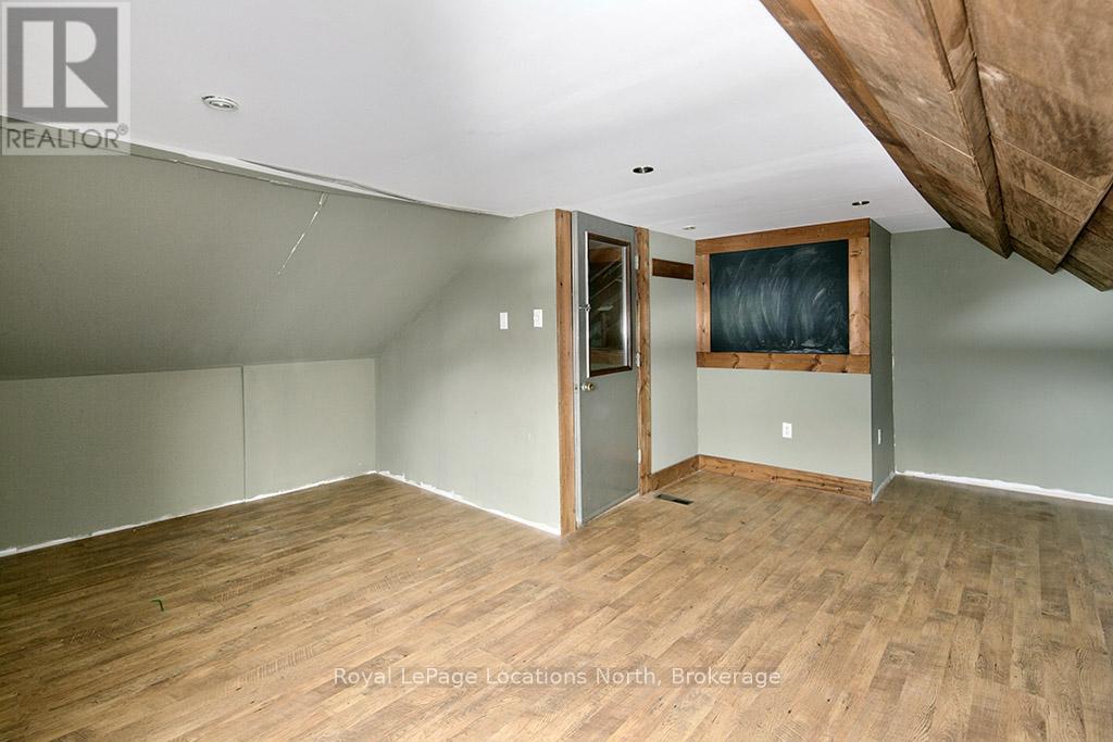 3 Shirley Court, Blue Mountains, Ontario  N0H 2P0 - Photo 42 - X12815700