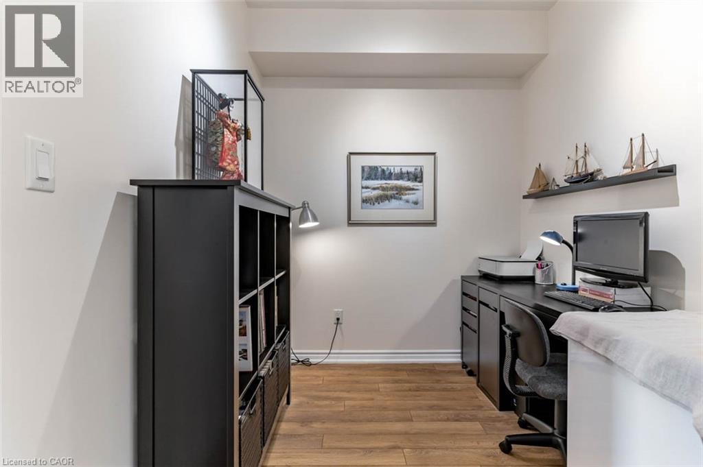 570 Lolita Gardens Unit# 402, Mississauga, Ontario  L5A 0A1 - Photo 18 - 40798430