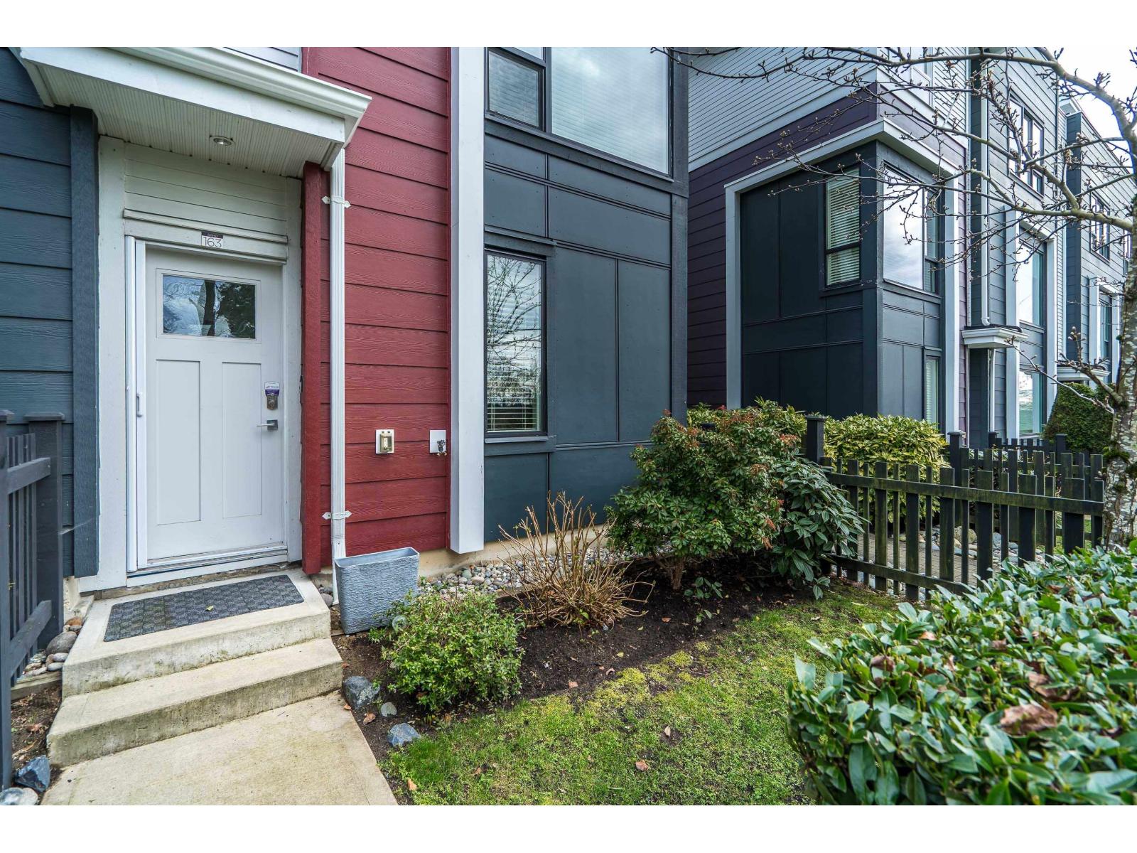 163 2280 163 Street, Surrey, British Columbia  V3Z 0S4 - Photo 4 - R3092486