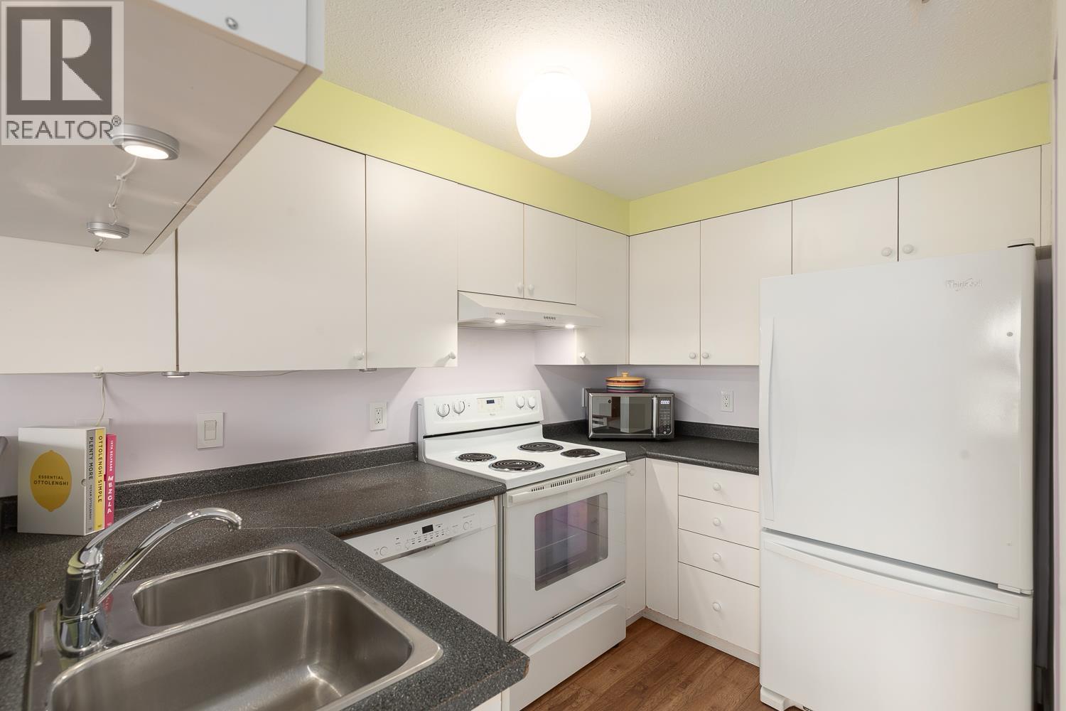 207 2211 Wall Street, Vancouver, British Columbia  V5L 1G4 - Photo 8 - R3092670