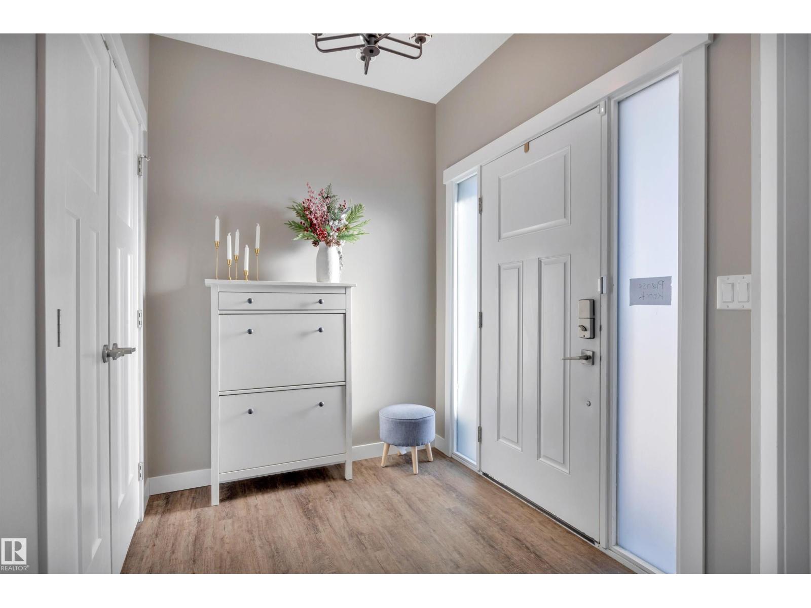 10 Moberg Cl, Leduc, Alberta  T9E 1E5 - Photo 5 - E4472779