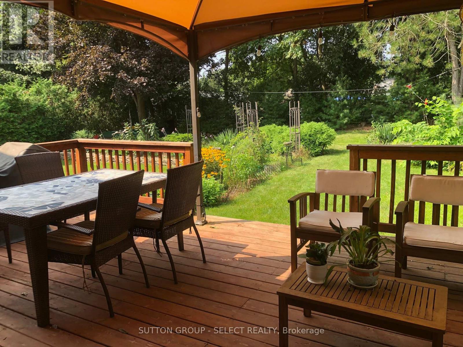 486 Cypress Avenue, London North, Ontario  N6H 3R3 - Photo 6 - X12815706