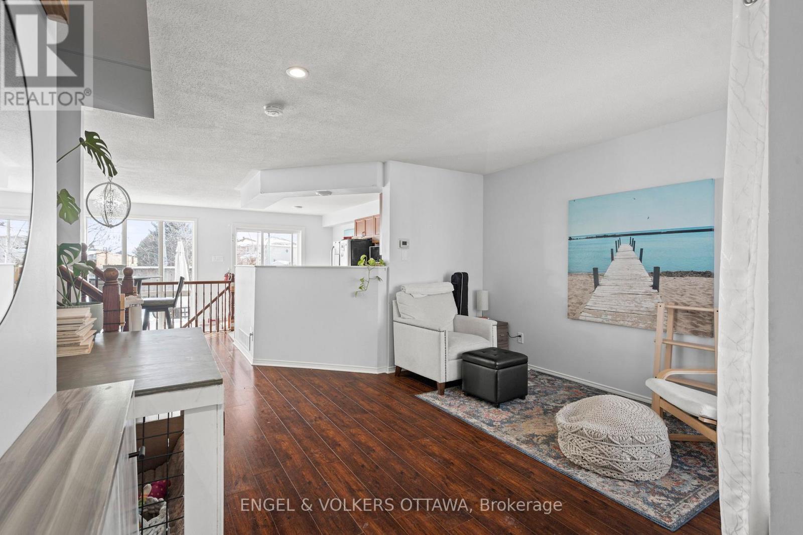 783 Nesting Way, Ottawa, Ontario  K4A 3X6 - Photo 5 - X12815736