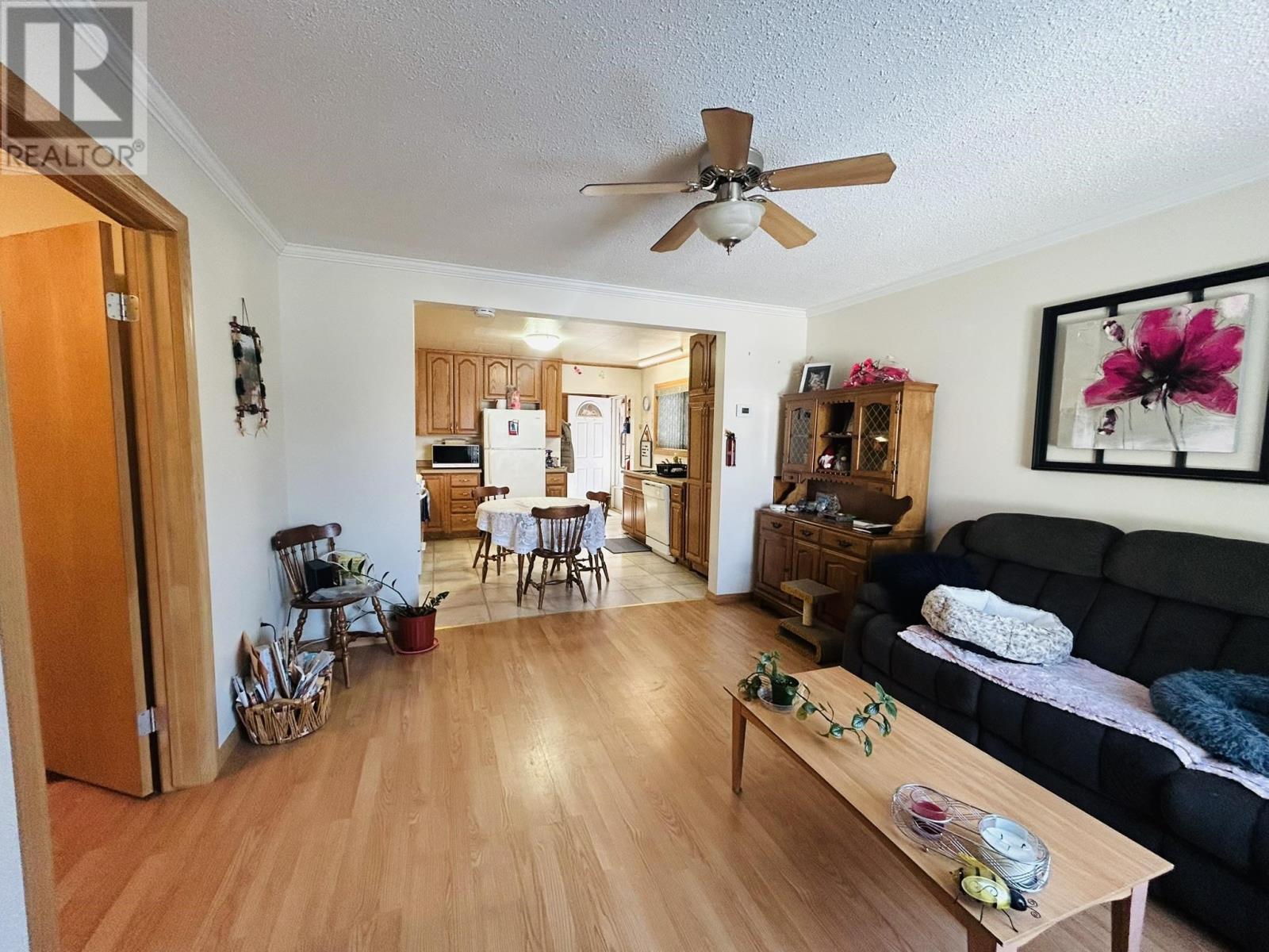 123 Burns St, Atikokan, Ontario  P0T 1C0 - Photo 11 - TB2600256