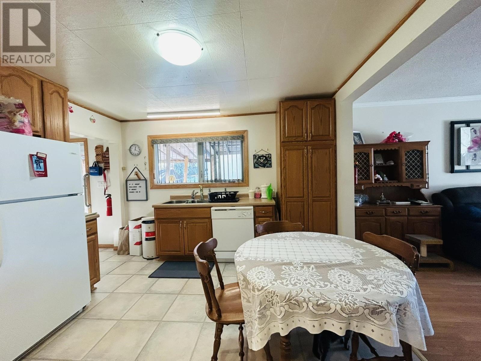 123 Burns St, Atikokan, Ontario  P0T 1C0 - Photo 14 - TB2600256