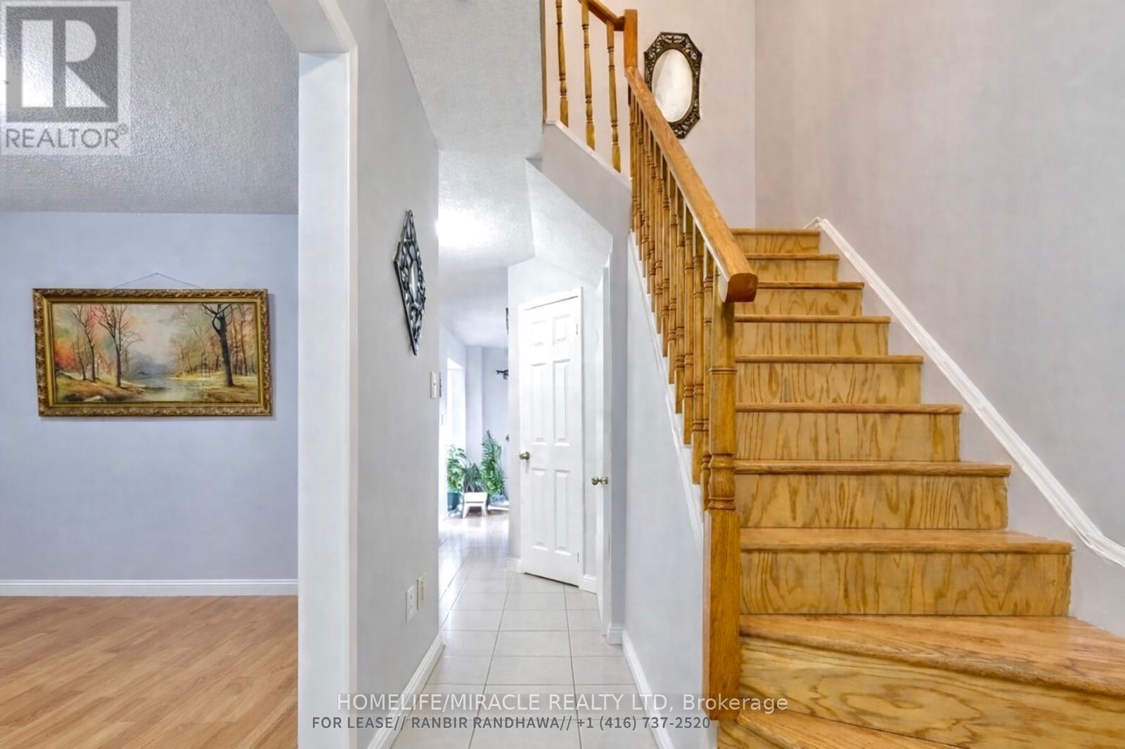 98 Laird Drive, Markham, Ontario  L3S 3N5 - Photo 3 - N12813884