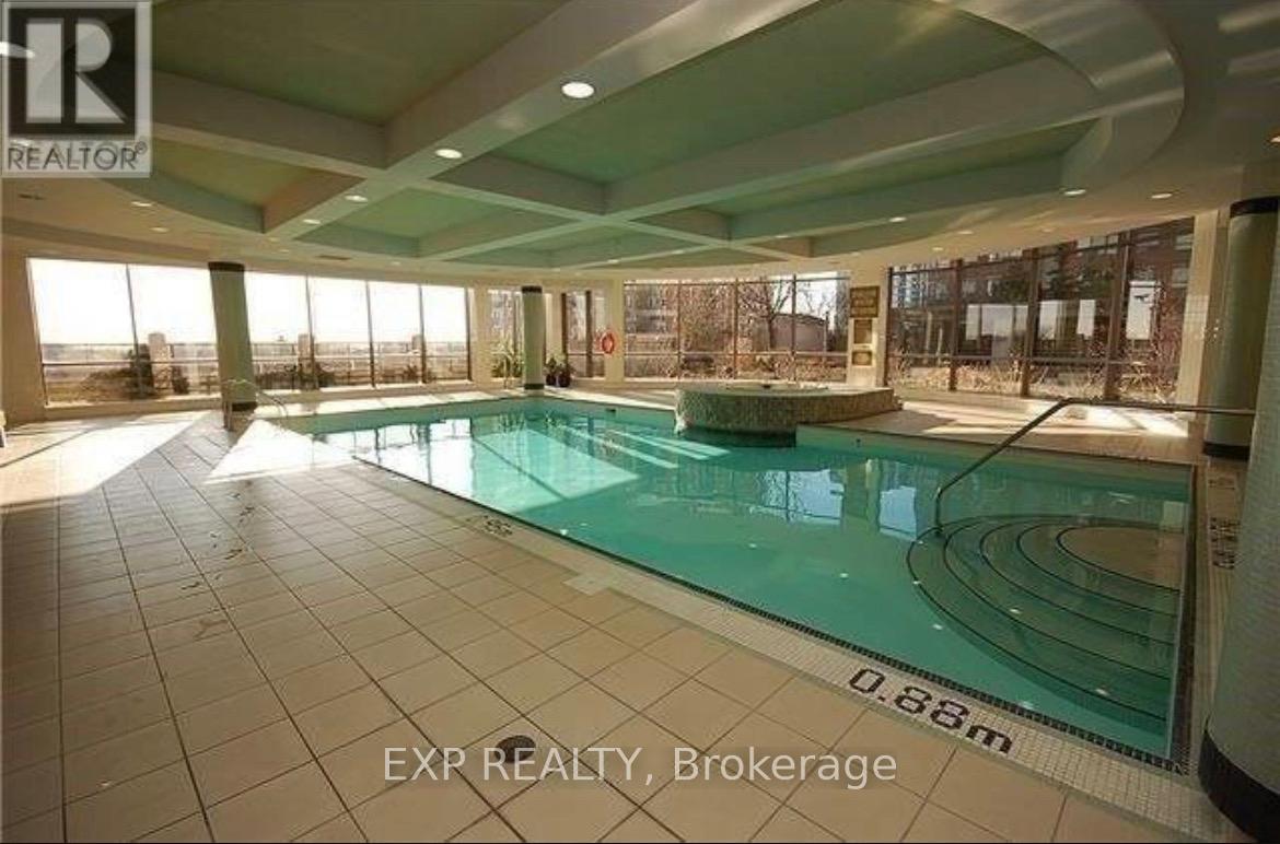 1229 - 3888 Duke Of York Boulevard, Mississauga, Ontario  L5B 4P5 - Photo 7 - W12813750