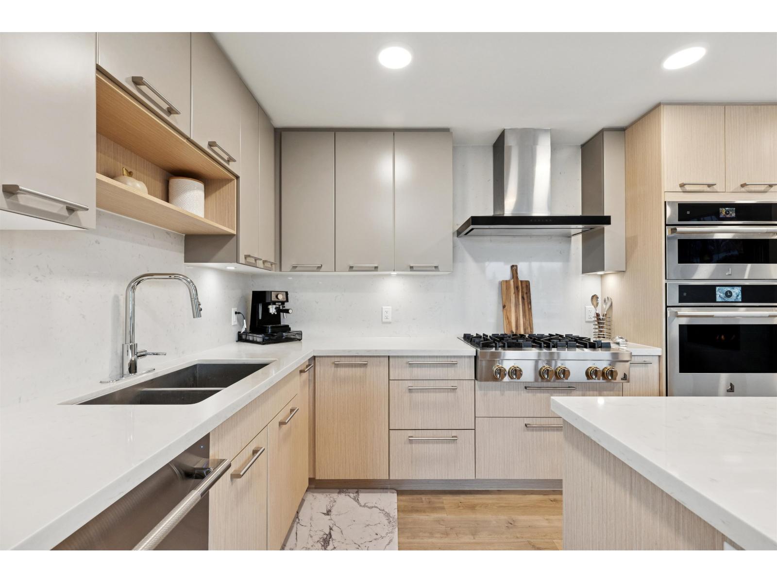 501 14022 North Bluff Road, Surrey, British Columbia  V4B 0B7 - Photo 9 - R3071642