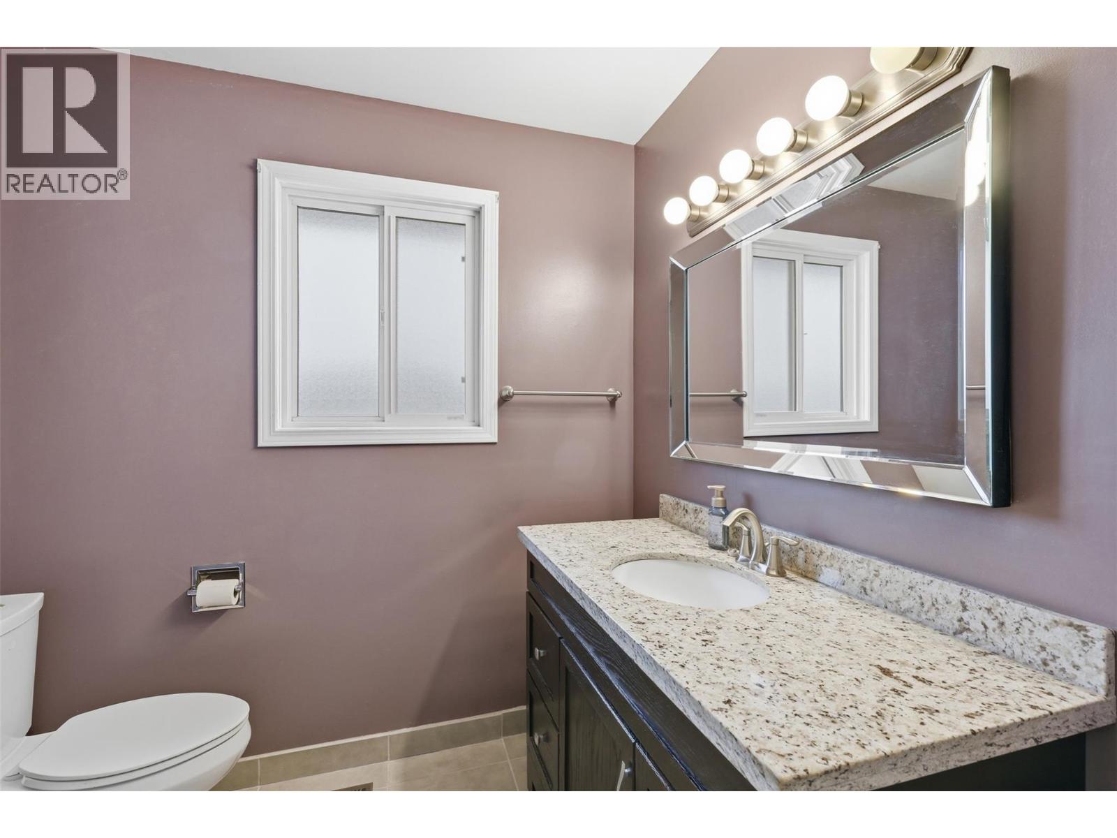 1119 Kemano Street, Kamloops, British Columbia  V2B 2T8 - Photo 28 - 10376456