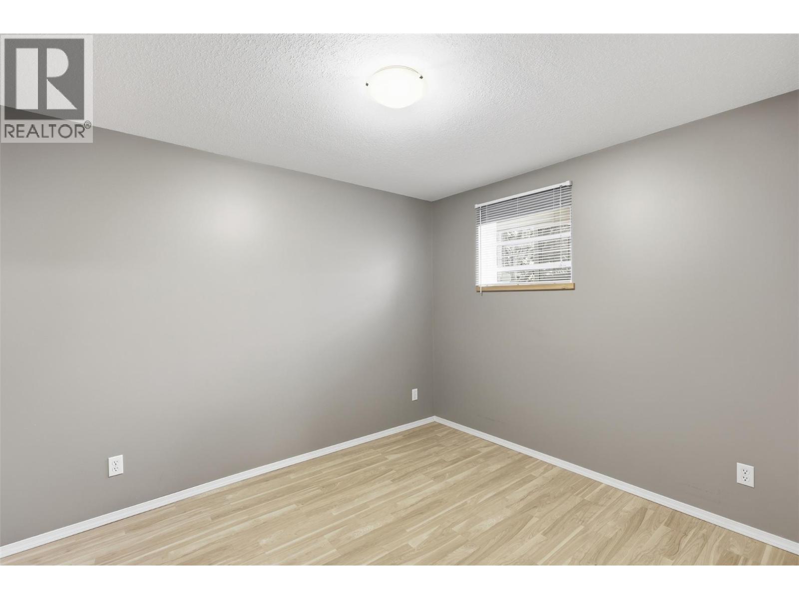 1119 Kemano Street, Kamloops, British Columbia  V2B 2T8 - Photo 37 - 10376456