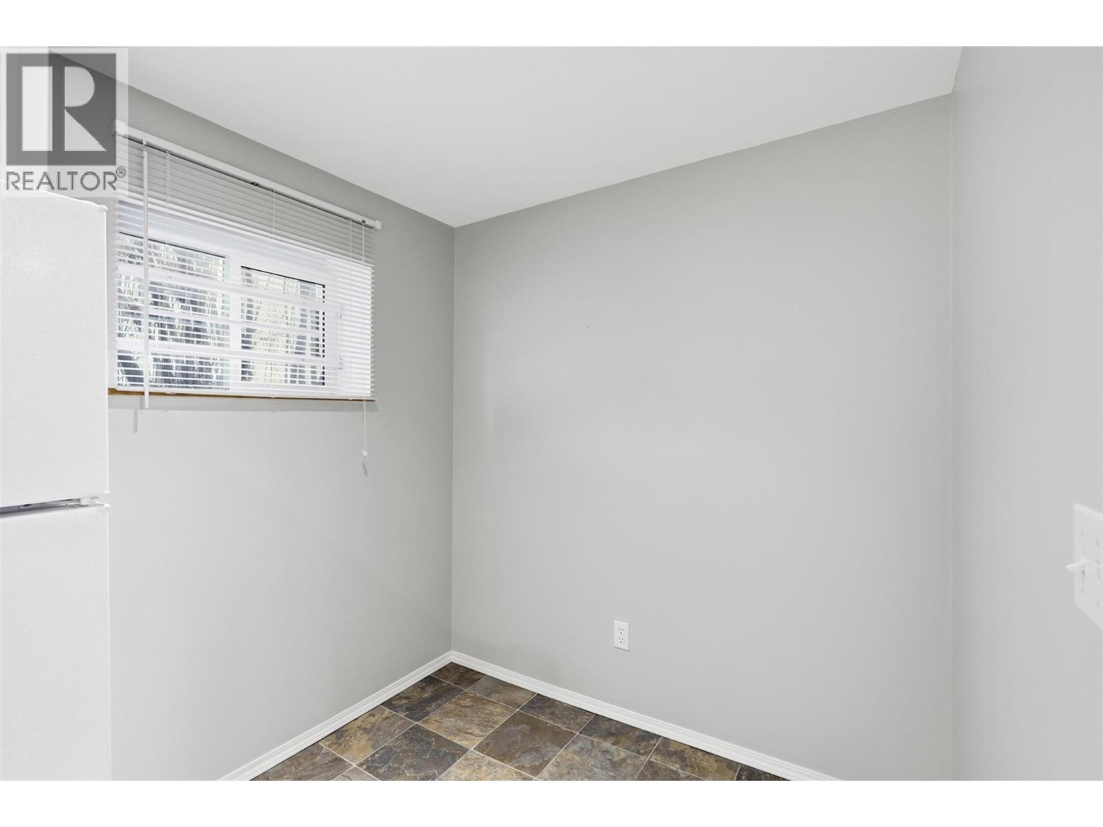 1119 Kemano Street, Kamloops, British Columbia  V2B 2T8 - Photo 36 - 10376456