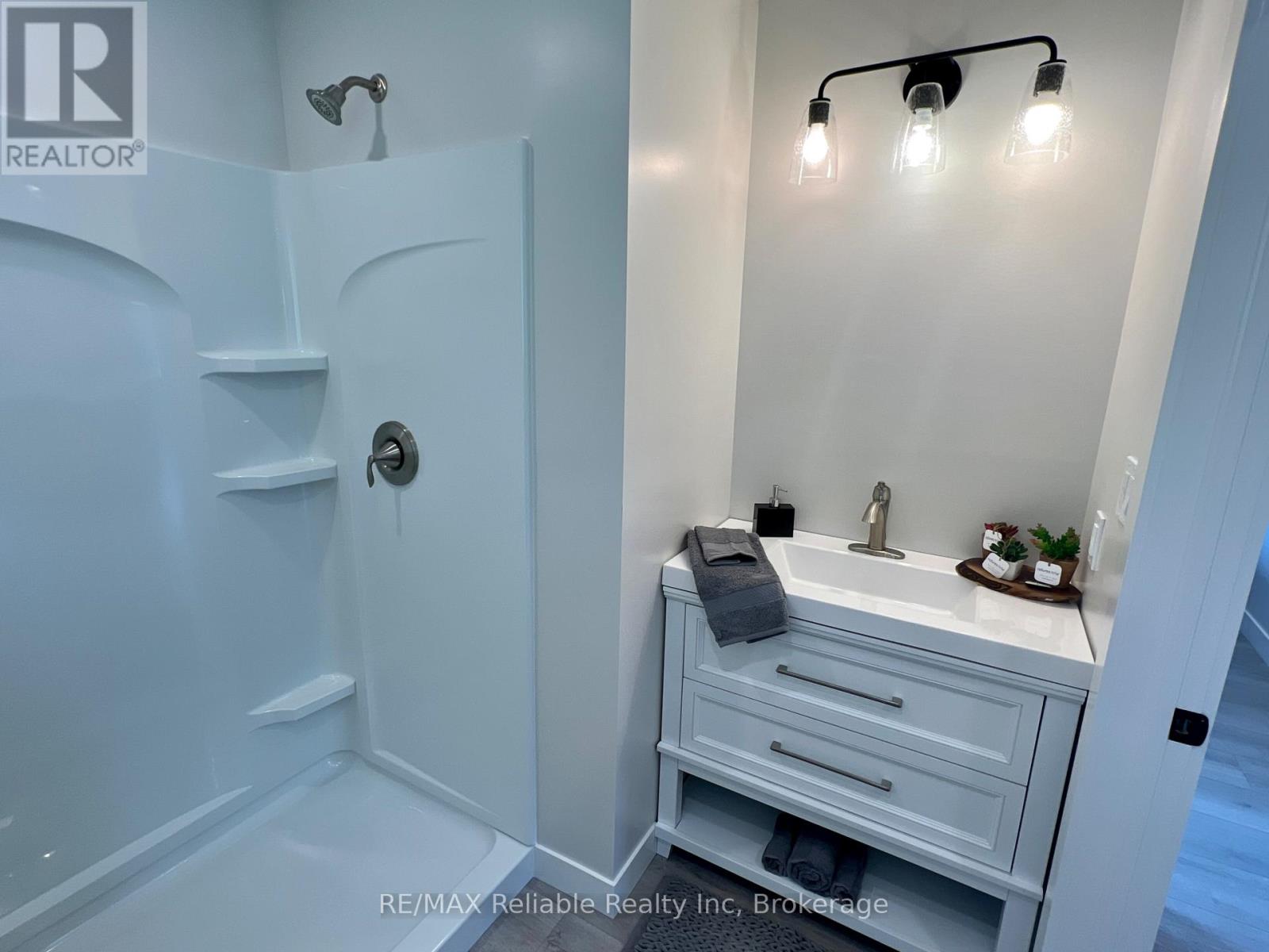 51 Ontario Street S, Lambton Shores (Grand Bend), Ontario  N0M 1T0 - Photo 41 - X12798932