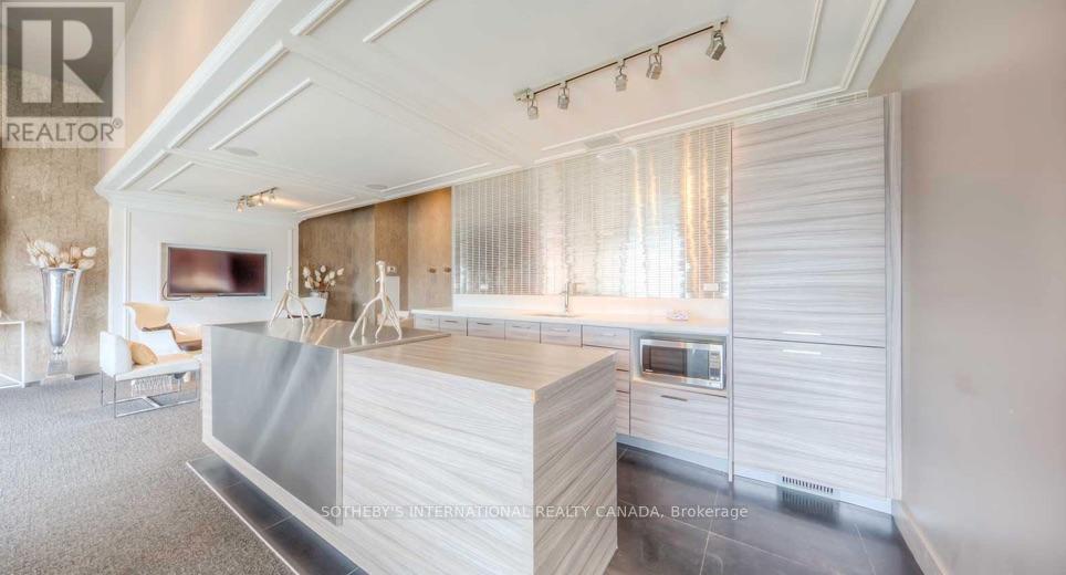 215 - 510 King Street E, Toronto, Ontario  M5A 0E5 - Photo 32 - C12815666