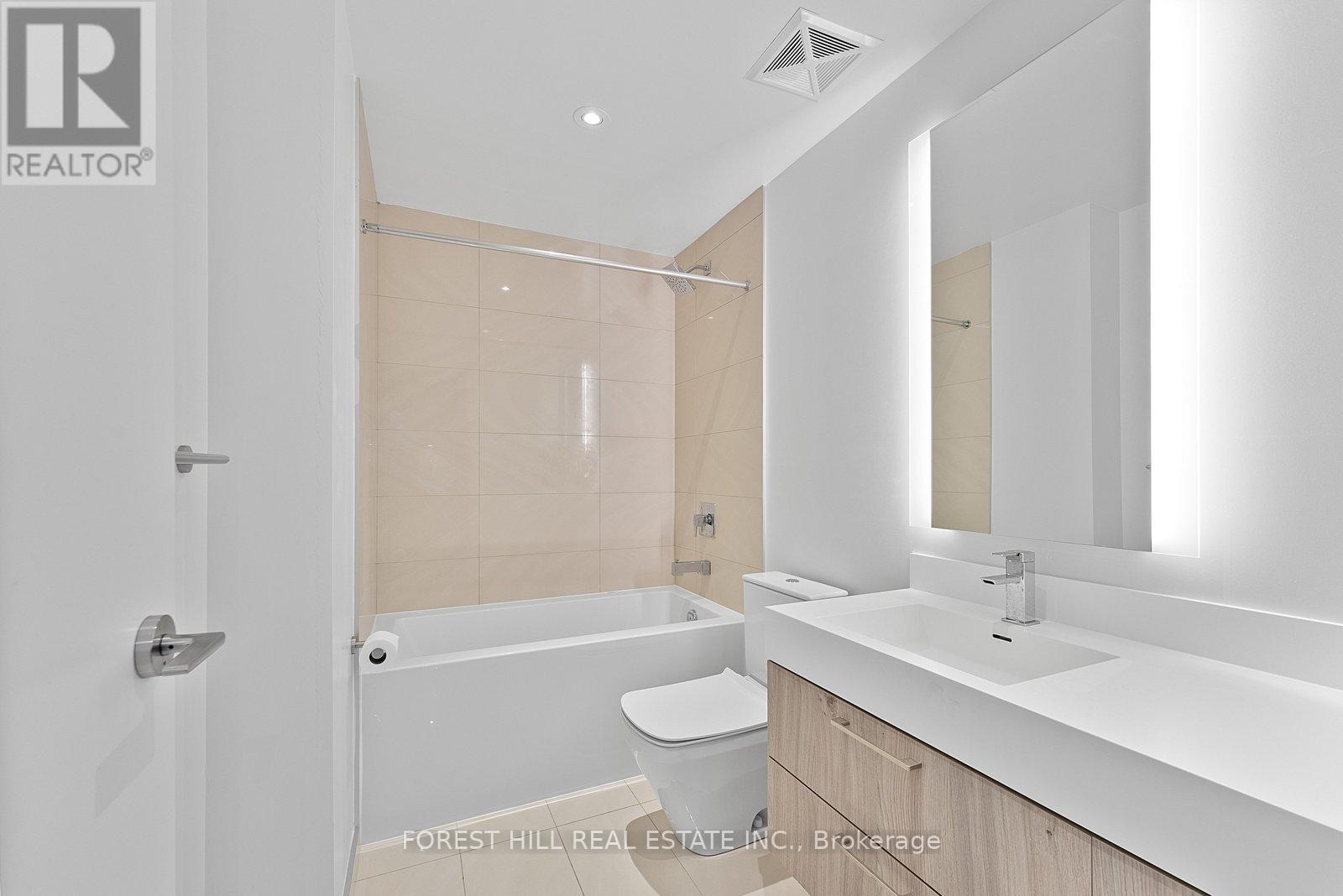 3903 - 1 Yorkville Avenue, Toronto (Annex), Ontario  M4W 0B1 - Photo 25 - C12815696