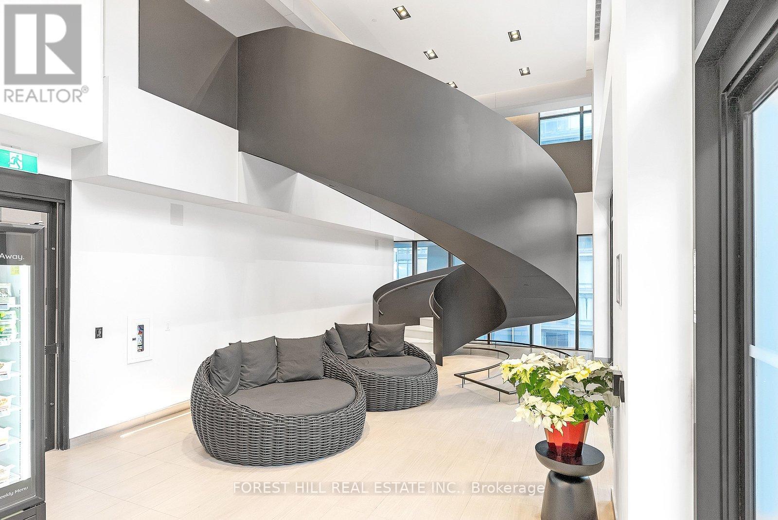 3903 - 1 Yorkville Avenue, Toronto (Annex), Ontario  M4W 0B1 - Photo 34 - C12815696