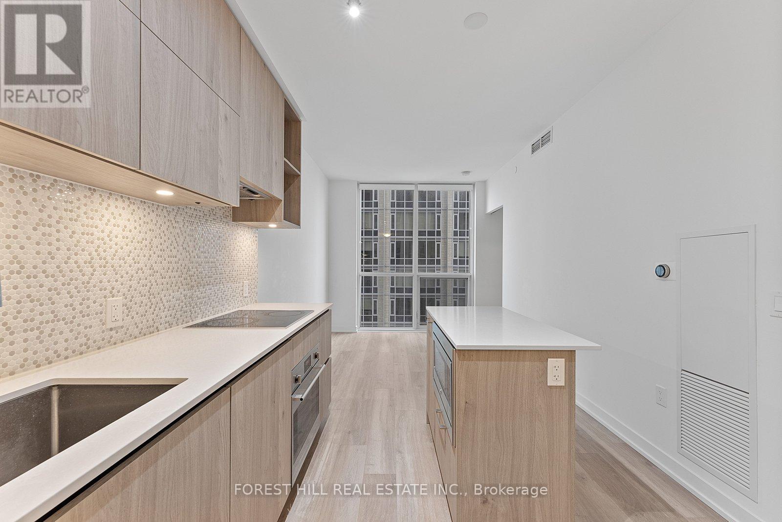 3903 - 1 Yorkville Avenue, Toronto (Annex), Ontario  M4W 0B1 - Photo 5 - C12815696