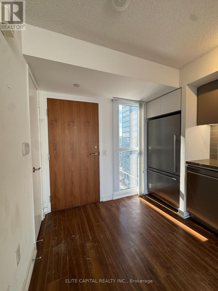 907 - 85 Queens Wharf Road, Toronto, Ontario  M5V 0J9 - Photo 2 - C12815698