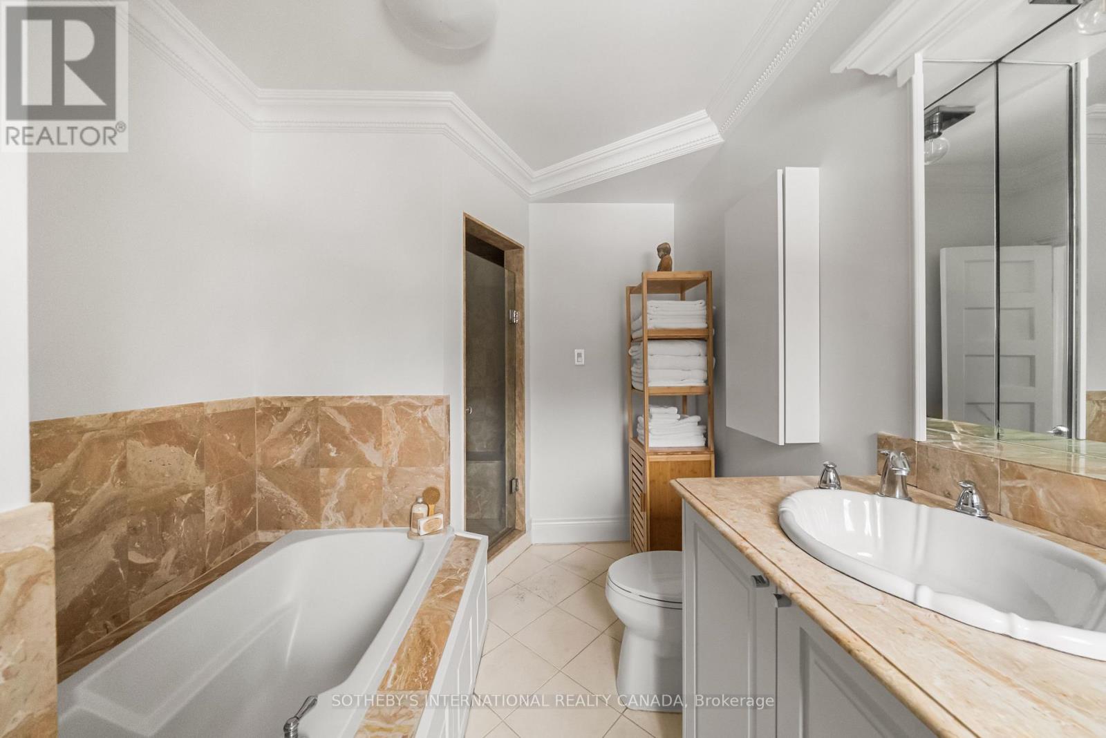 92 Woodlawn Avenue, Toronto, Ontario  M4V 1G7 - Photo 26 - C12795438